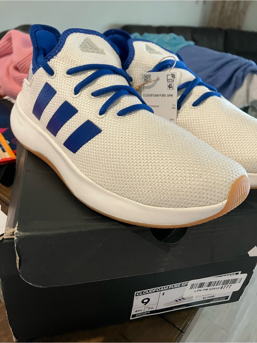 adidas White and Blue Cloudfoam Athletic Sneaker Women’s Sz 9 - Picture 2 of 4
